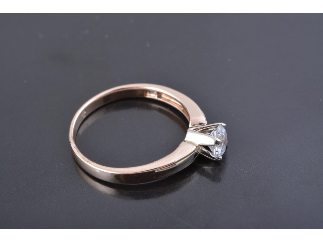 Жіноча каблучка - Купити