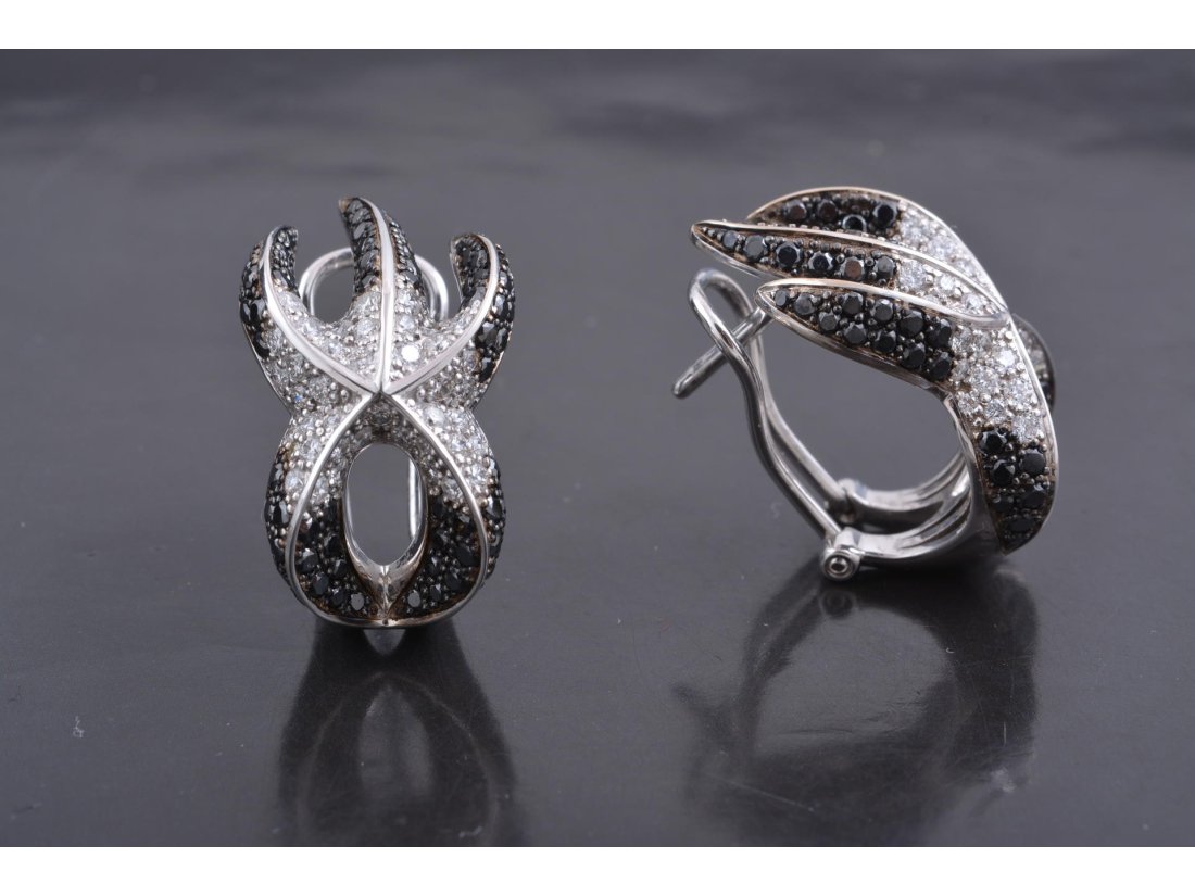 Сережки з діамантами - Багира