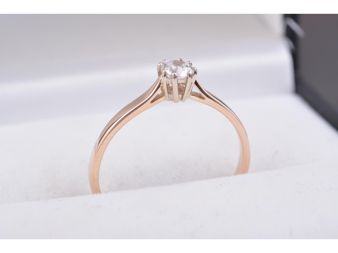 Каблучка жіноча