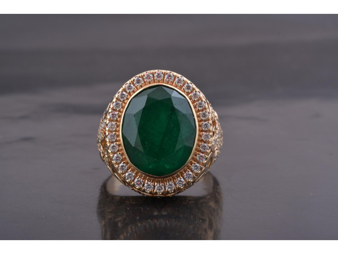 Гарнітур з діамантами