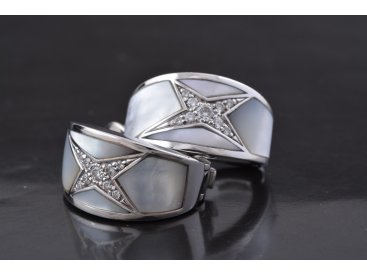 Сережки з діамантами та перламутром - Купити