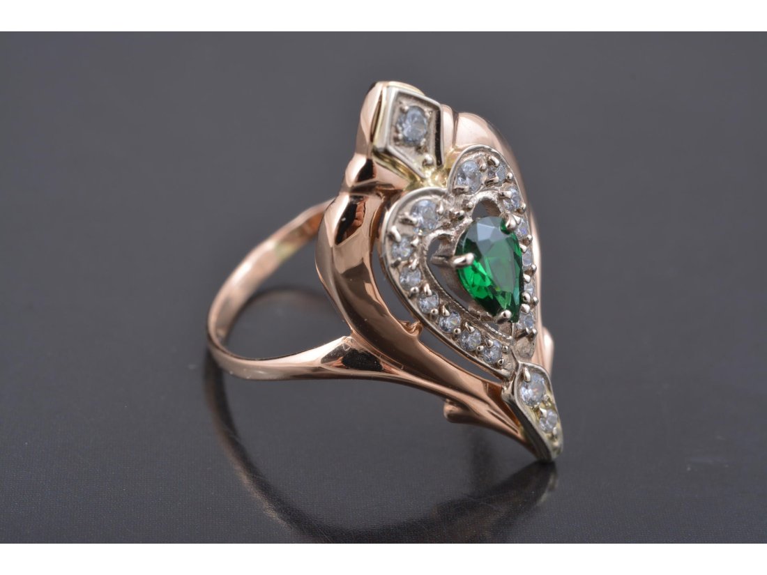 Жіноча каблучка