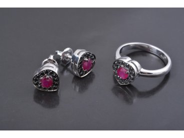 Гарнітур &quot;Серце&quot; з рубінами та чорними діамантами - Купити