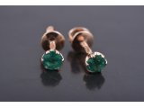 Сережки пусети зі смарагдом