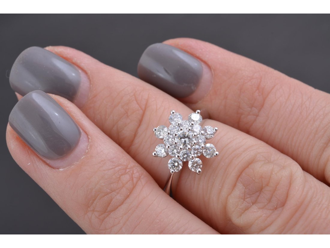 Каблучка з діамантами "Сніжинка"