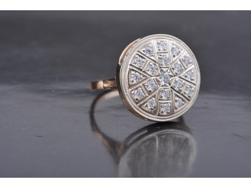 Каблучка жіноча з цирконієм - Купити