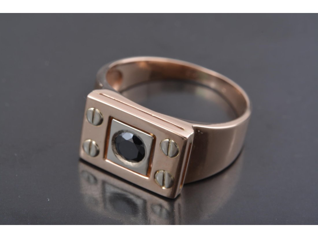 Чоловіча каблучка