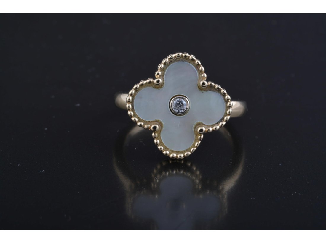 Каблучка чотирилистої квітки у стилі Van Cleef & Arpels - Багира