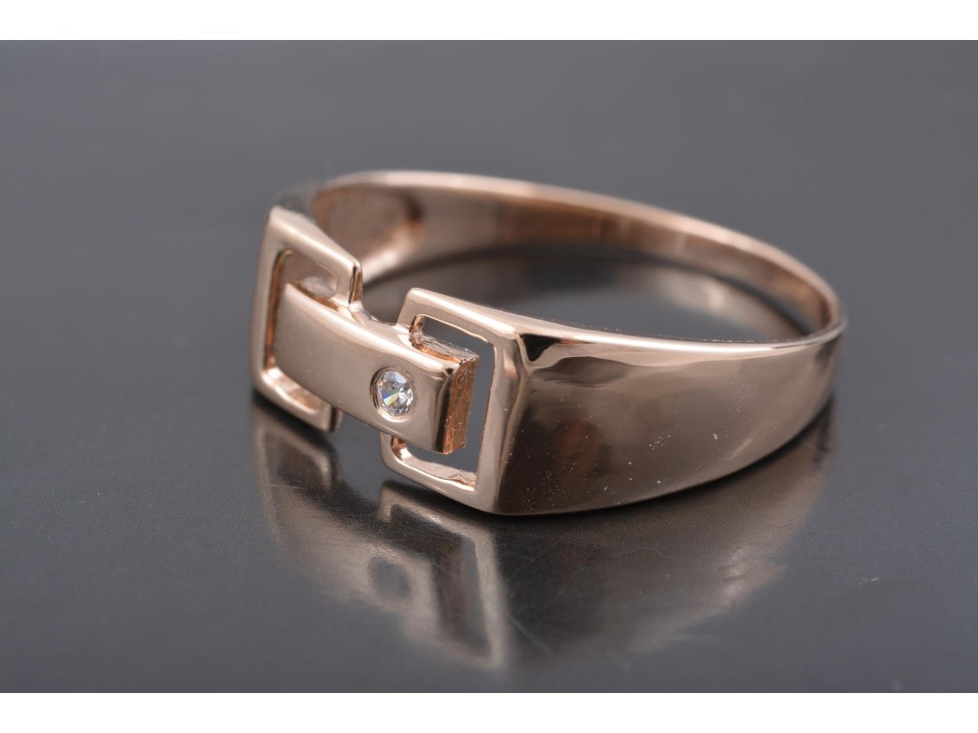 Чоловічий перстень