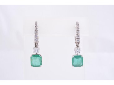 Сережки з білого золота зі смарагдами та цирконієм - Купити