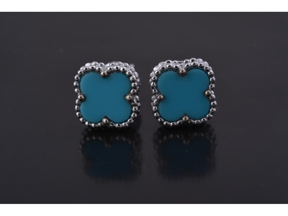 Сережки у стилі Van Cleef