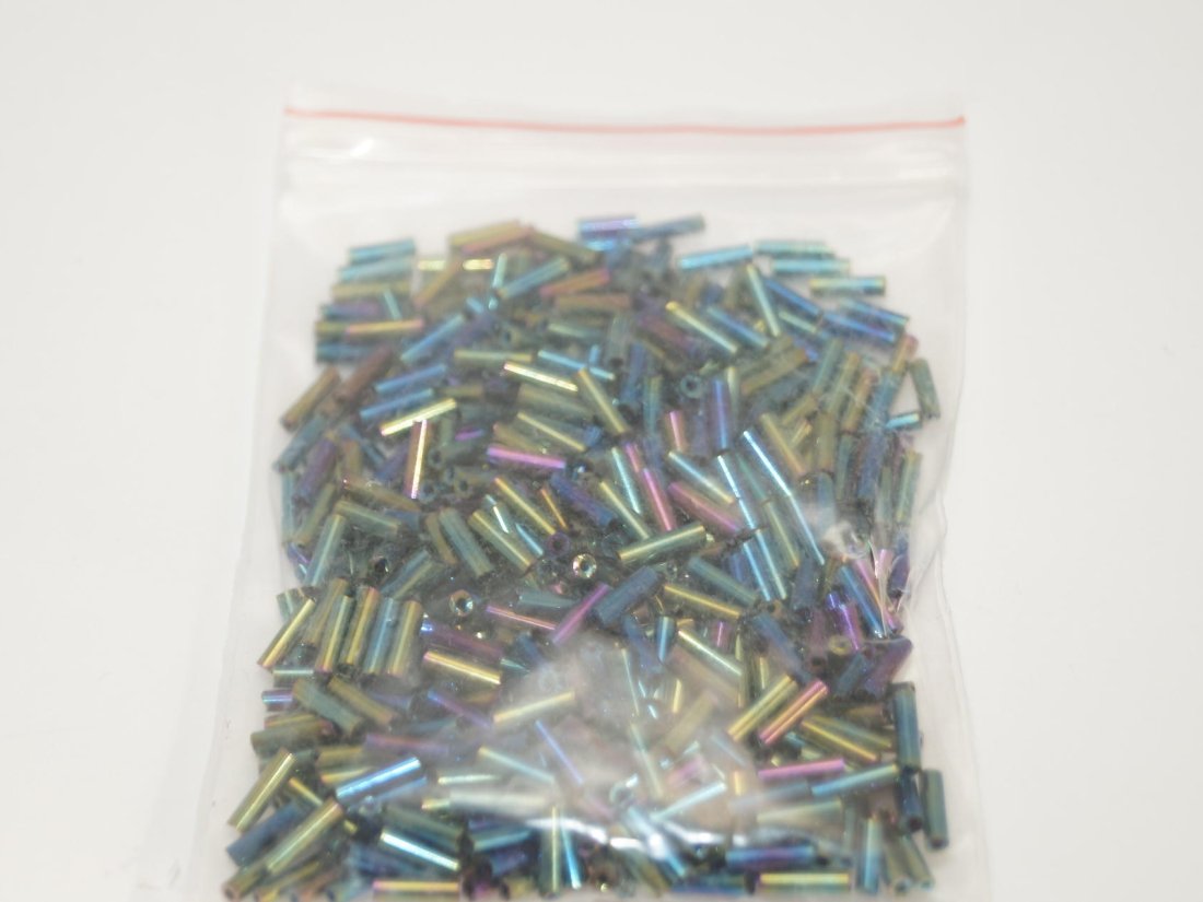 Стеклярус, фасований. Бензин. - Купити