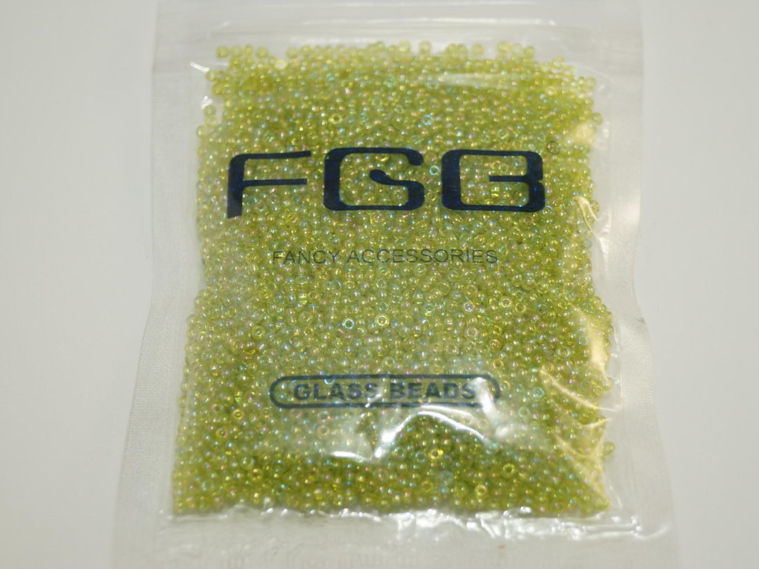 Бісер дрібний каліброванний. - Кристалік