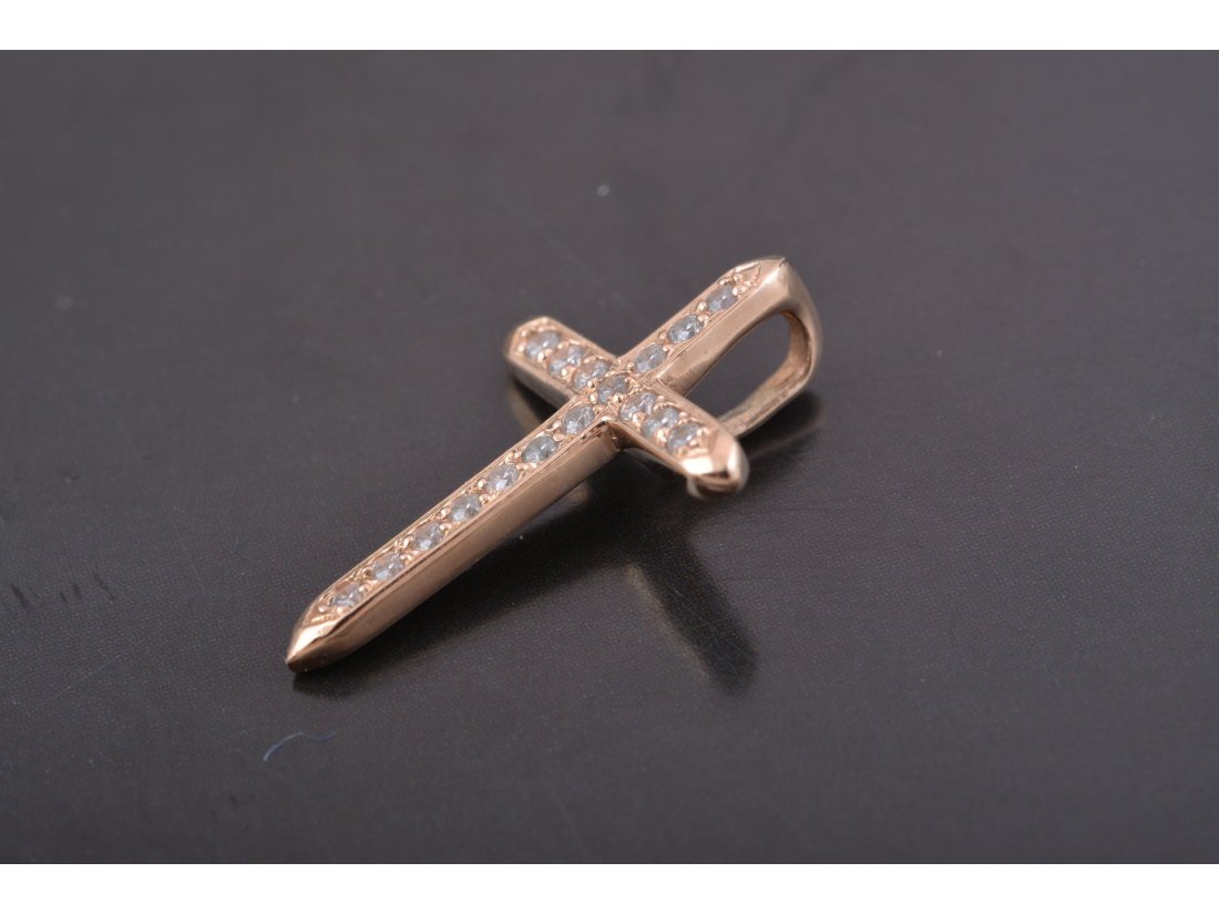 Хрестик із цирконієм