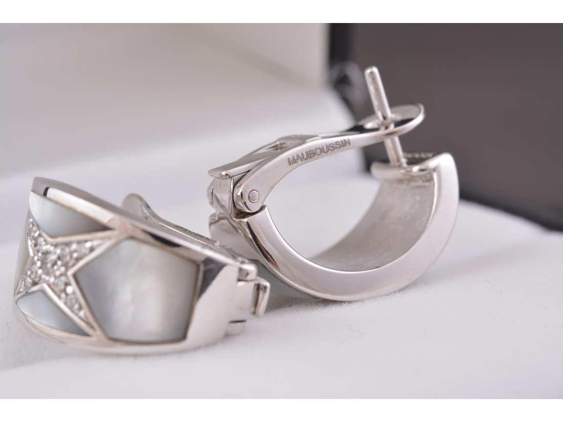 Сережки з діамантами та перламутром - Купити