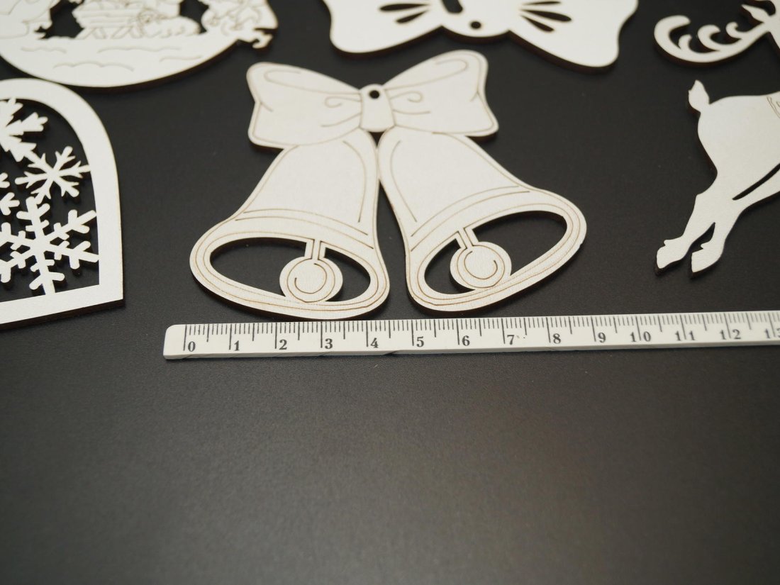 Іграшки на ялинку - Кристалік