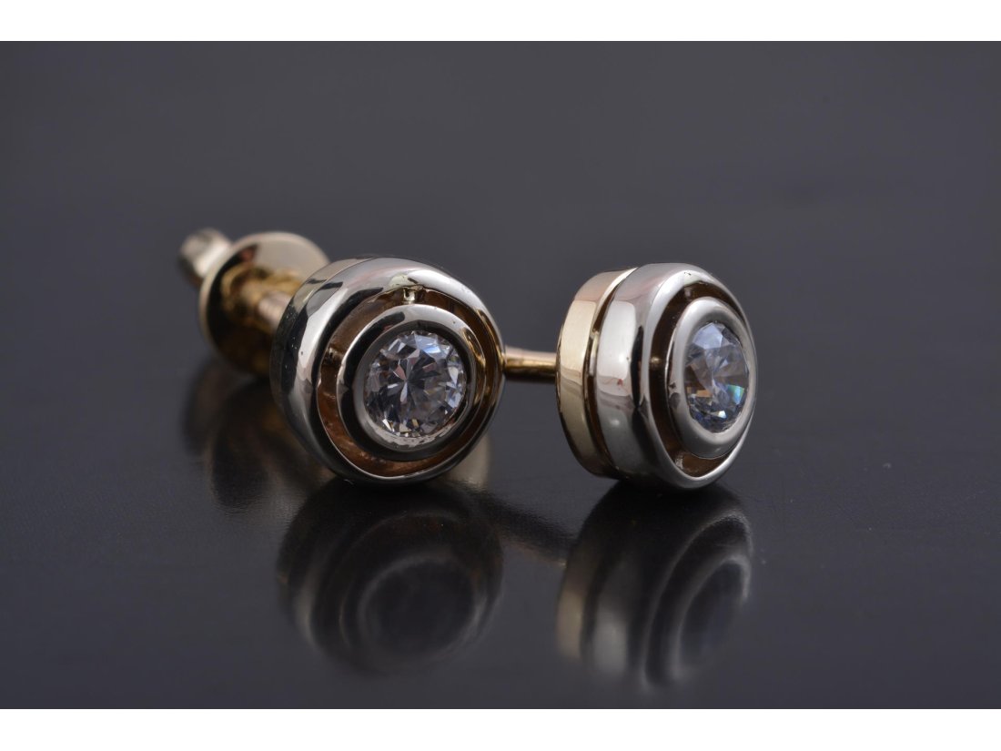 Сережки-пусети - Купити