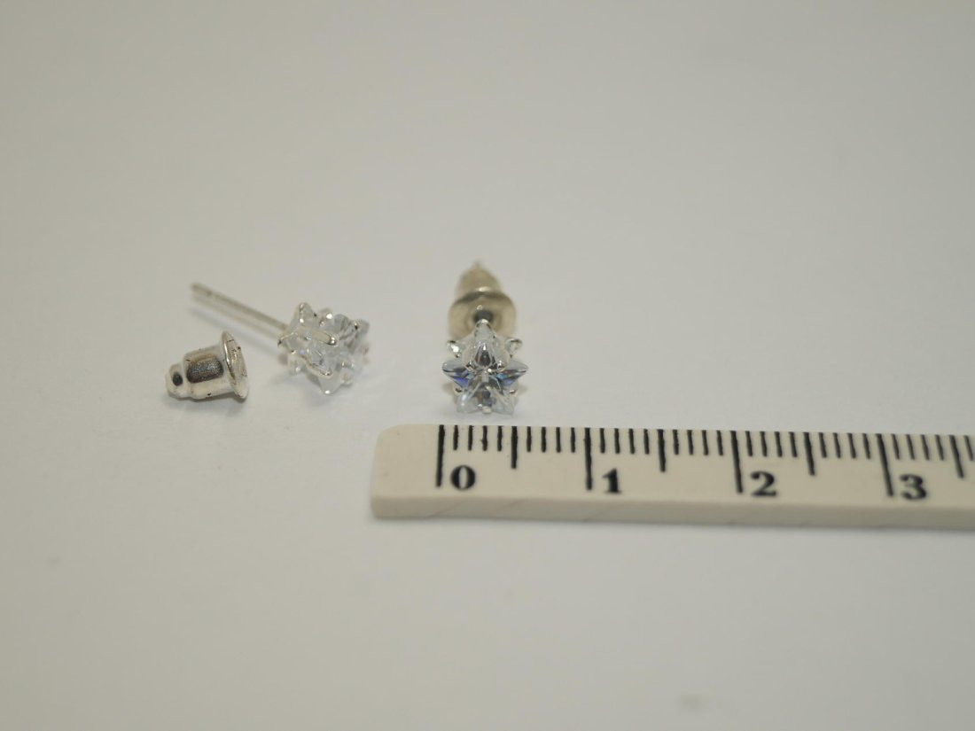 Серьги-Гвоздики К-5299/1 Звёздочка - Кристалік