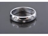 Обручка з камінням