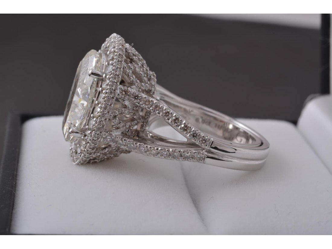 Ексклюзивна фамільна каблучка з діамантами