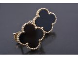 Сережки з чорним оніксом у стилі Van Cleef