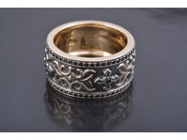 Чоловічий перстень з чорними діамантами - Купити