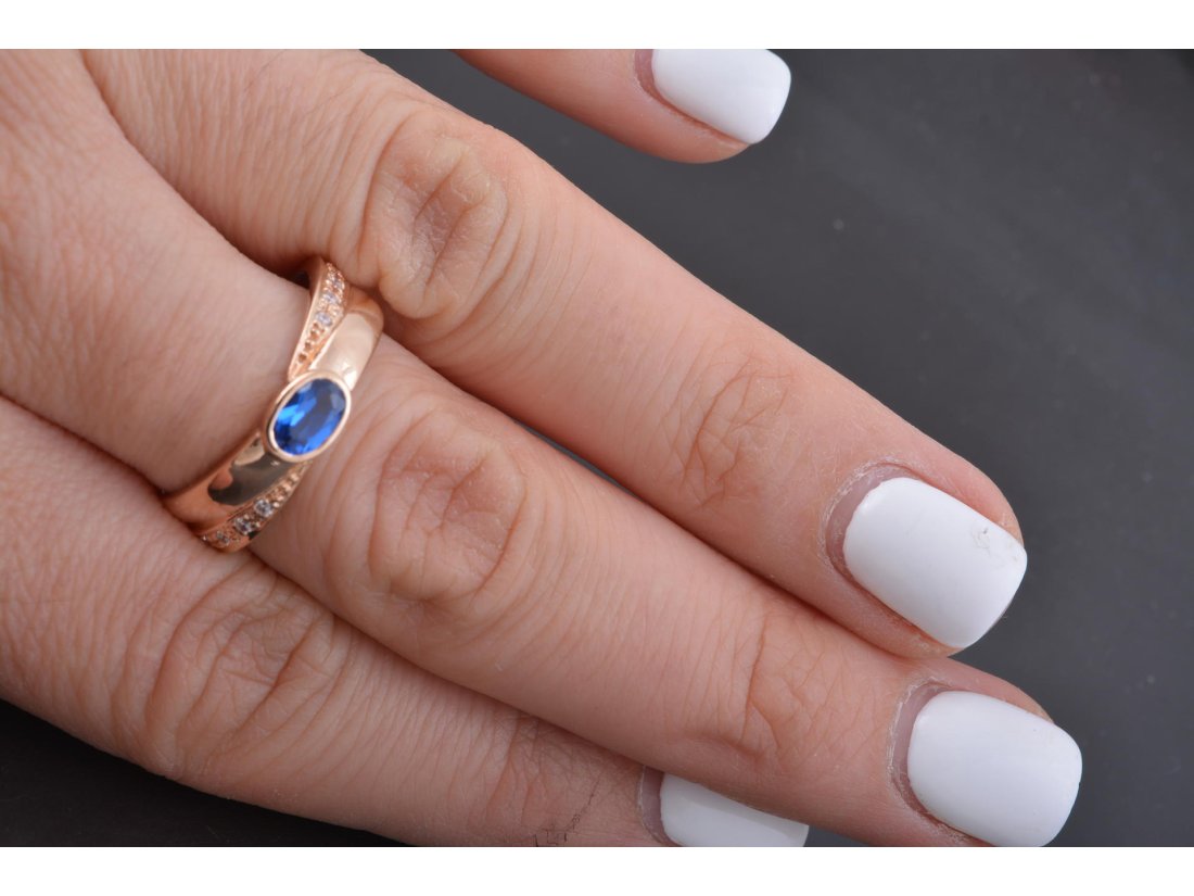 Жіноча каблучка - Купити