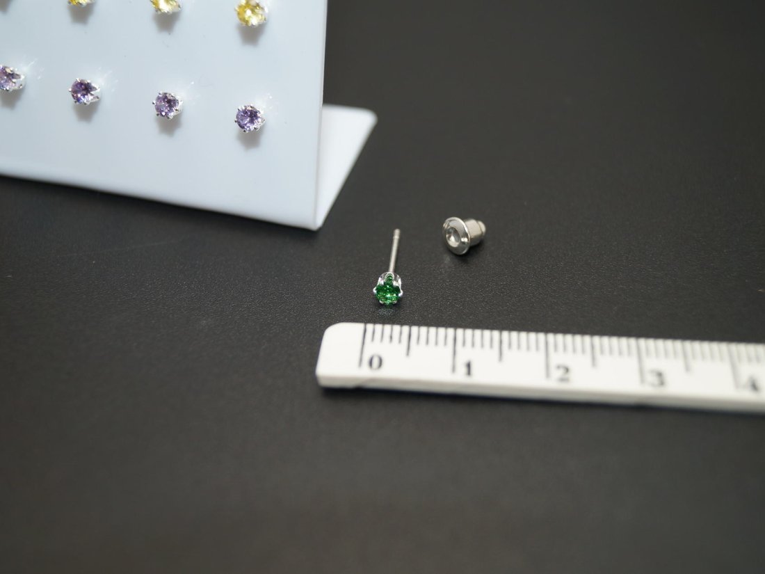 Серкжки-Гвоздики. - Кристалік