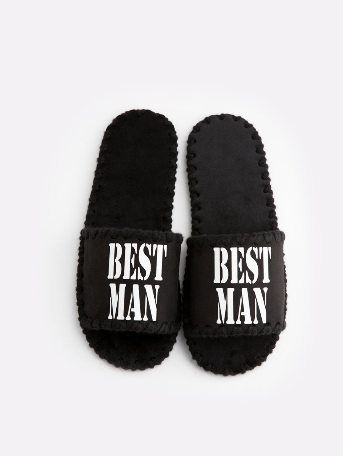 Открытые домашние тапочки для мужчин с надписью Best Man Черного цвета Family Story Фото-3