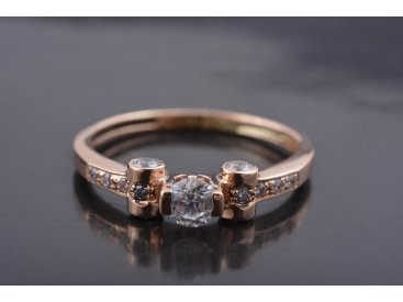 Жіноча каблучка - Купити