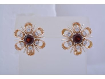 Сережки &quot;Квітка&quot; (камінь гранат) - Купити