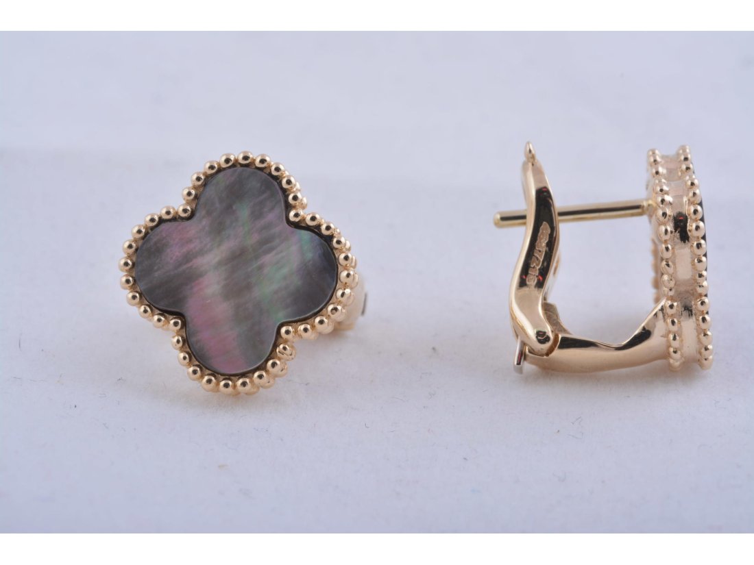 Сережки з чорним перламутром у стилі Van Cleef