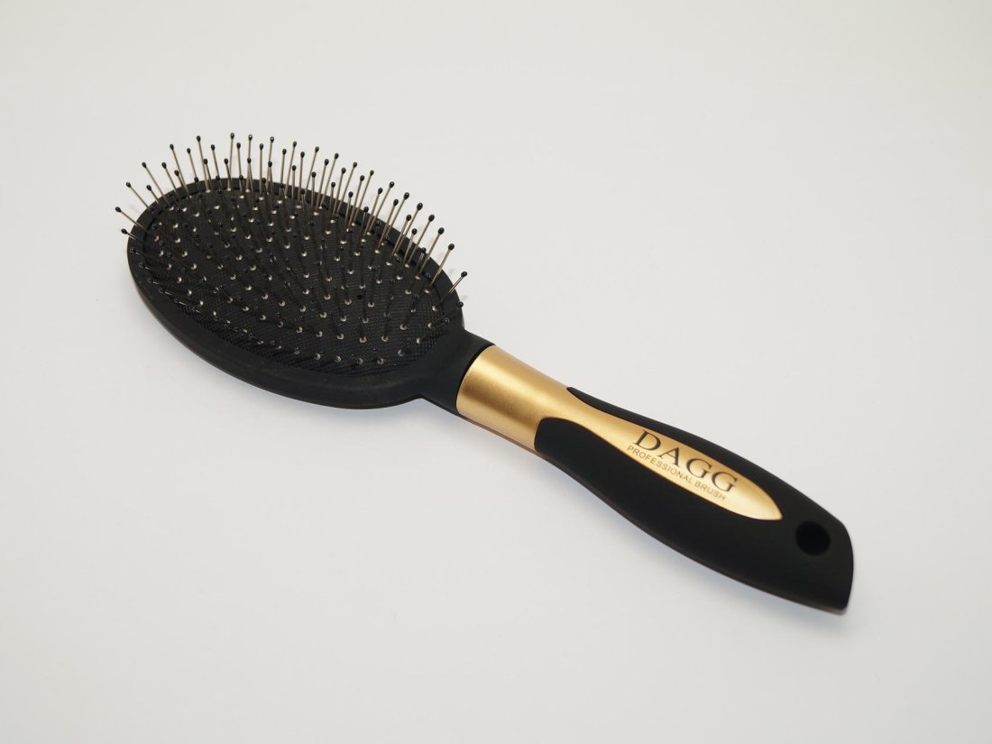 Щітка масажна DAGG