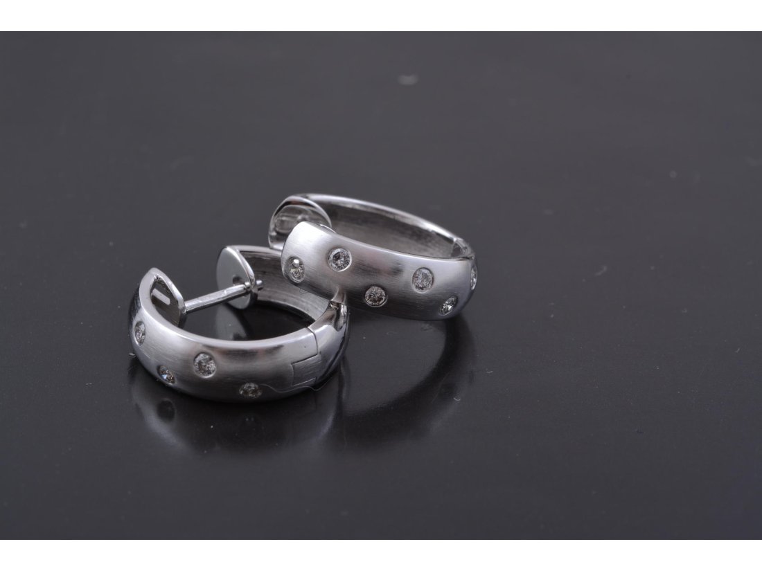 Сережки з діамантами (матове покриття)