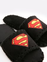 Открытые домашние тапочки для мужчин Superman, черные. Фото -4