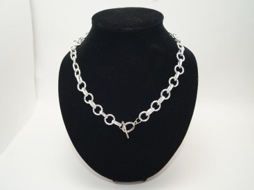 Ланцюжок на шию - Купити