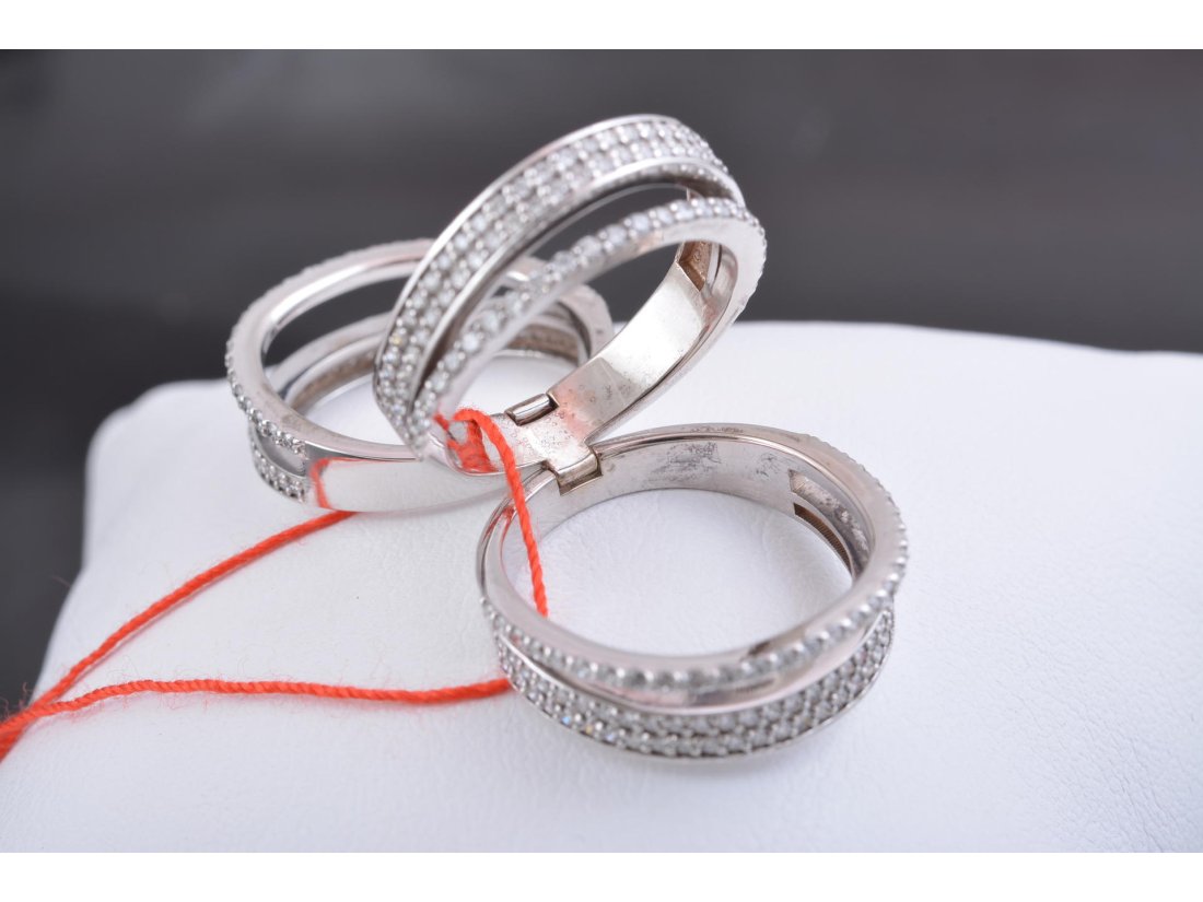 Каблучка з діамантами