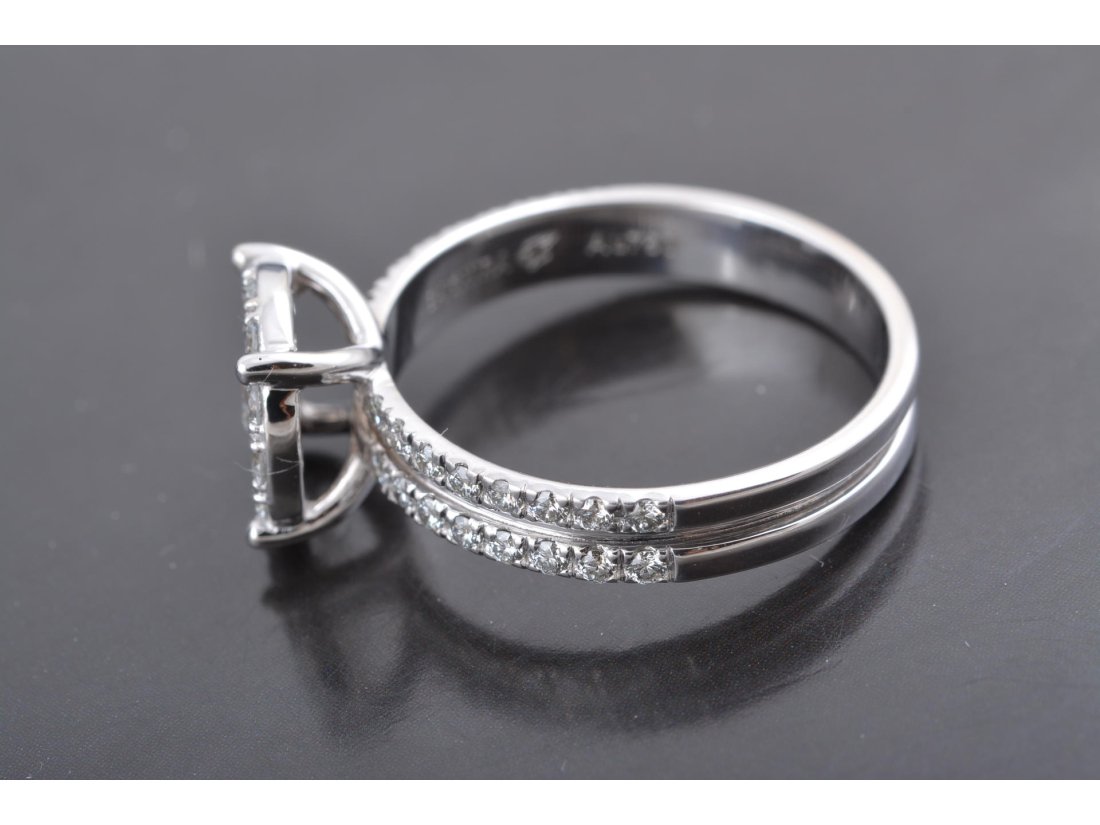 Каблучка з діамантами - Купити