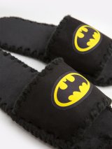 Открытые домашние тапочки для мужчин Batman - Черные. Фото -4