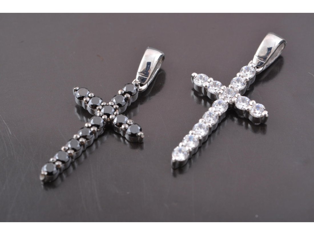 Підвіс Хрест