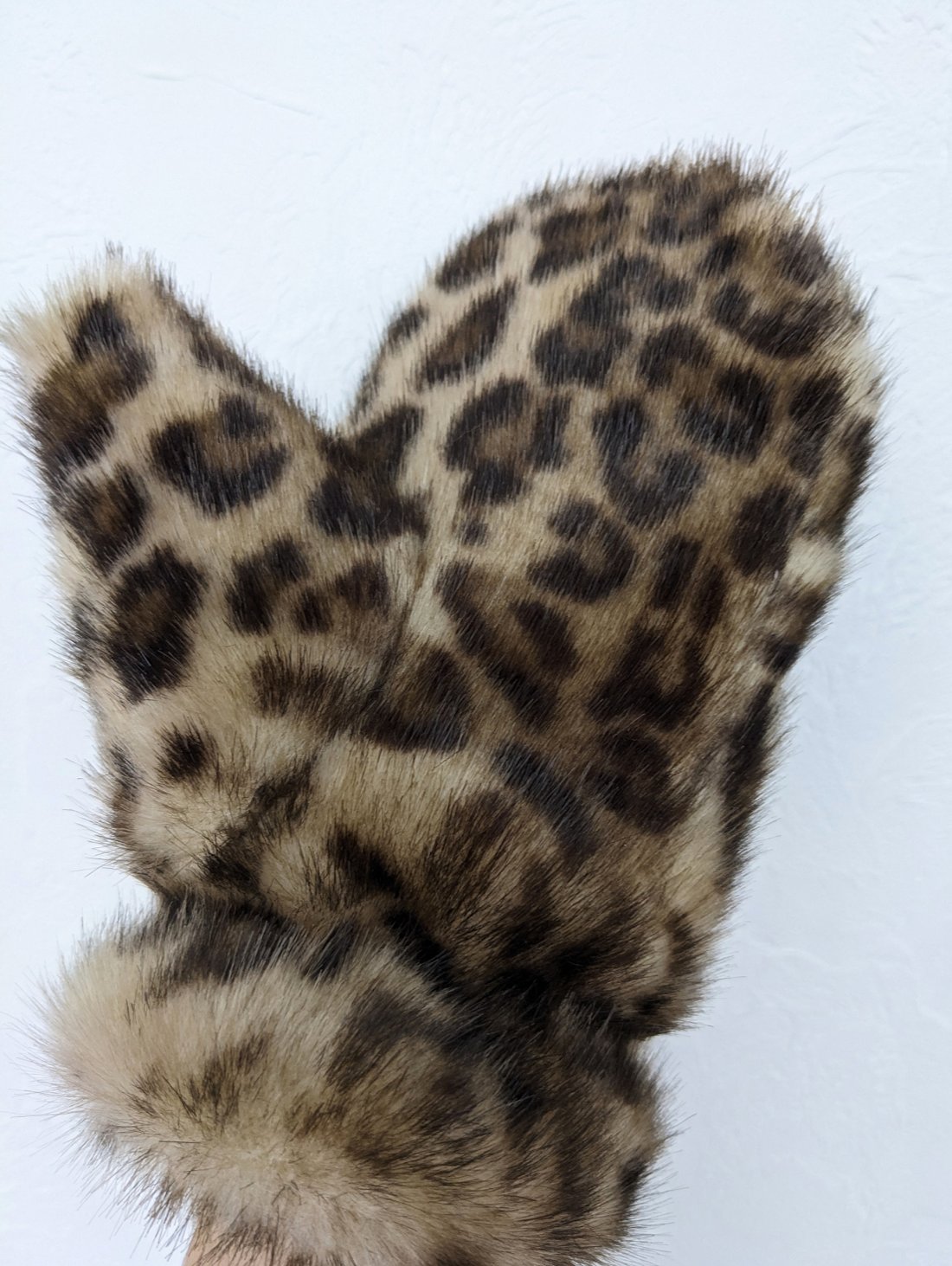 Зимові рукавиці з штучного хутра з принтом леопард INNOE 85005-4 Леопардовий - Купити