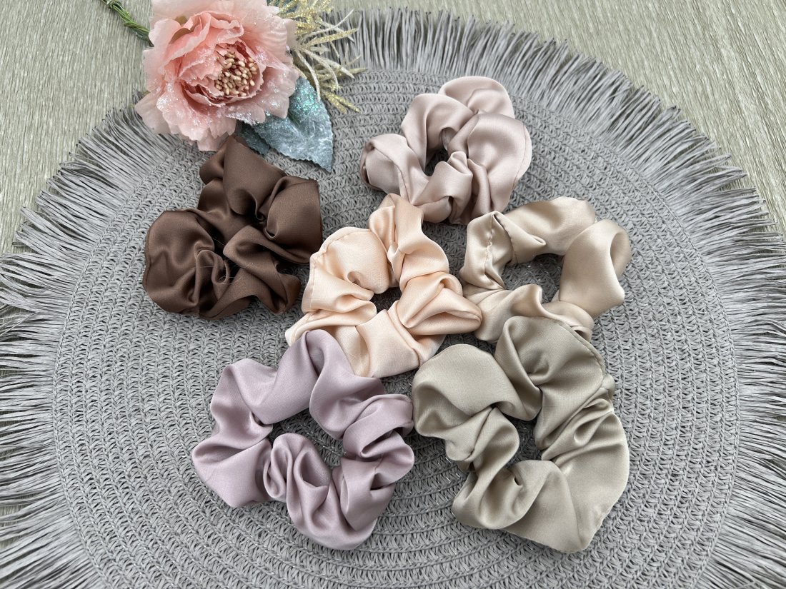 Резинки для волосся. Об'ємні. 10 см