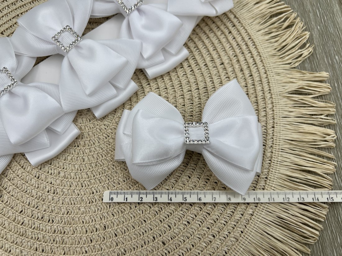 Бантики на затиску білий - Кристалік