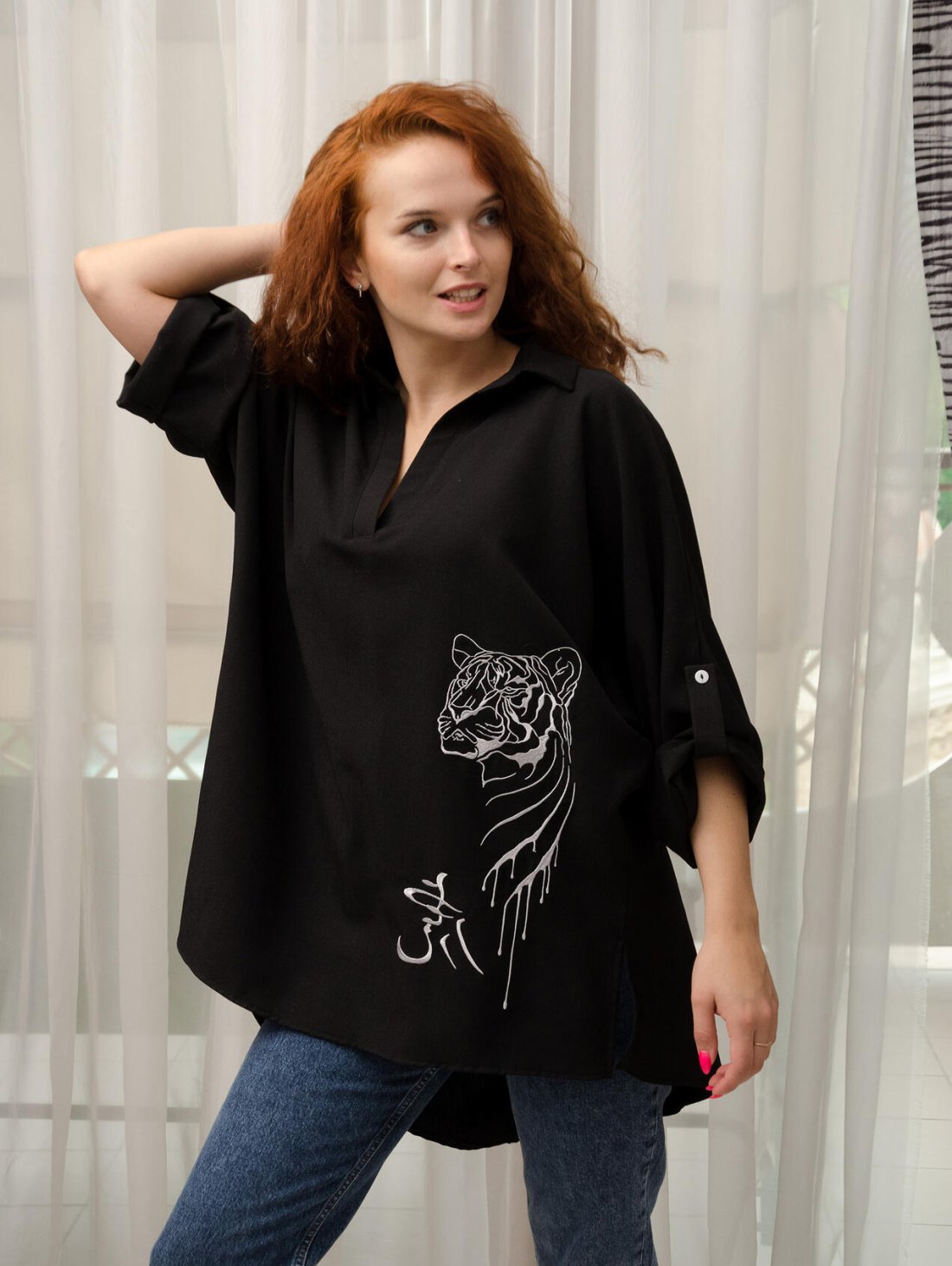 Стильна блуза-туніка з об'ємною вишивкою 230166-3 - Купити