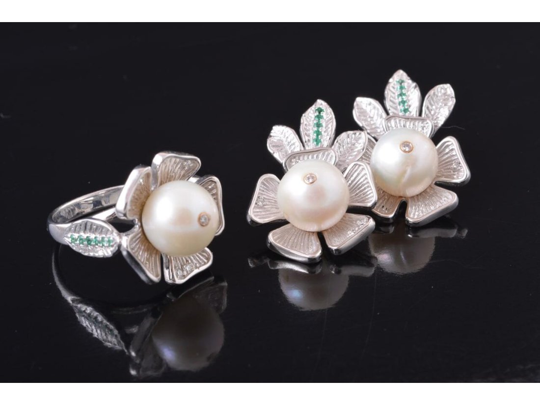 Гарнітур "Перлинова квітка" , біле золото - Фото1 Гарнітур "Перлинова квітка" , біле золото