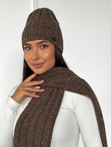 Жіночий демісезонний комплект — шапка та шарф INNOE 950504-1 Кавовий - Купити