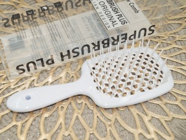 Гребінець для волосся в коробочці. Глянець - Купити