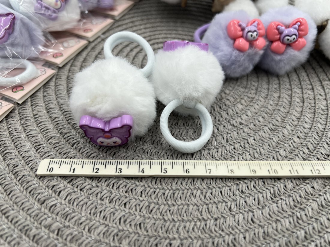 Дитячі резинки хутряні кульки 2,5см - Кристалік