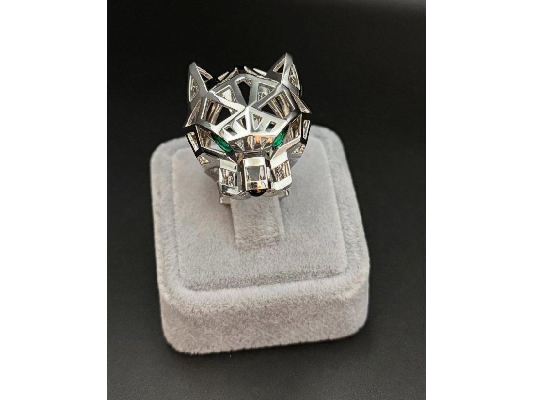 Каблучка Пантера зі смарагдом та оніксом - Фото2 Каблучка Пантера зі смарагдом та оніксом - Багира