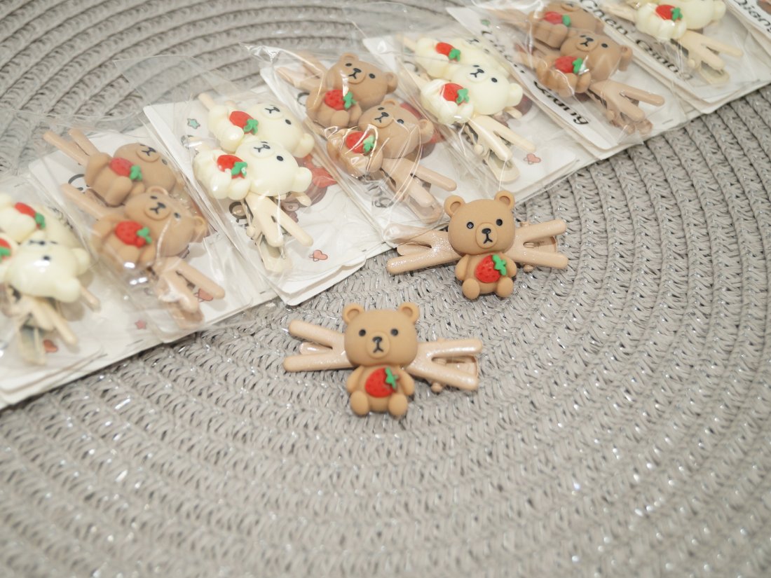 Дитячий затискач для волосся.